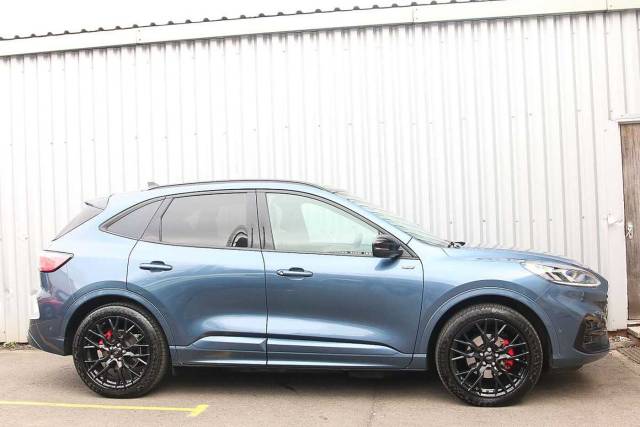 2023 Ford Kuga 2.5T (225ps) Black Package (PHEV) CVT