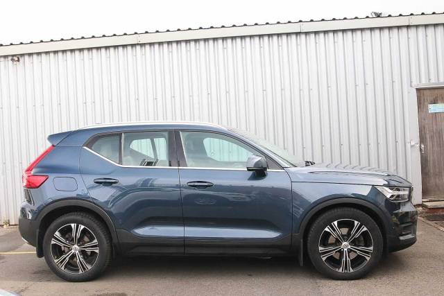 2019 Volvo XC40 SUV 2.0 (190bhp) AWD T4 Inscription Pro (s/s)