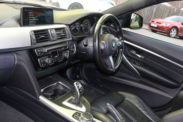 2017 BMW 3 Series 2.0 3.0 330i M Sport Shadow Ed 4Dr Saloon