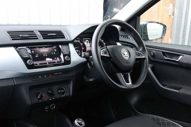 2019 Skoda Fabia 1.0 TSI SE (110PS) S/S 5-Dr Hatchback