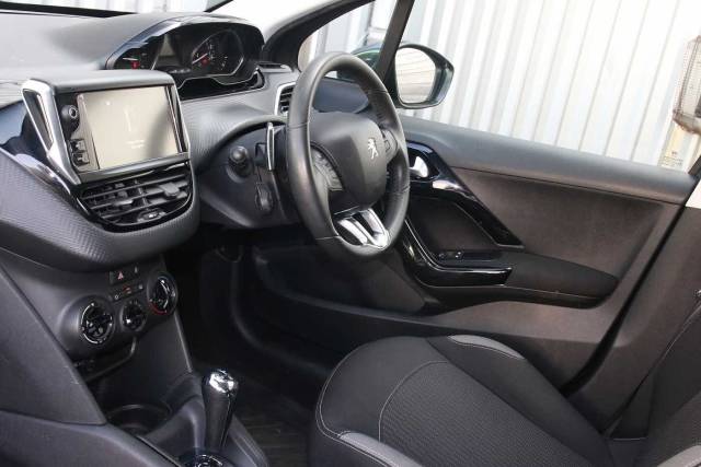 2015 Peugeot 208 1.2 PureTech 82 Active 5dr ETG5