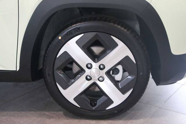 2025 Hyundai INSTER 49kWh Auto 02 Long Range