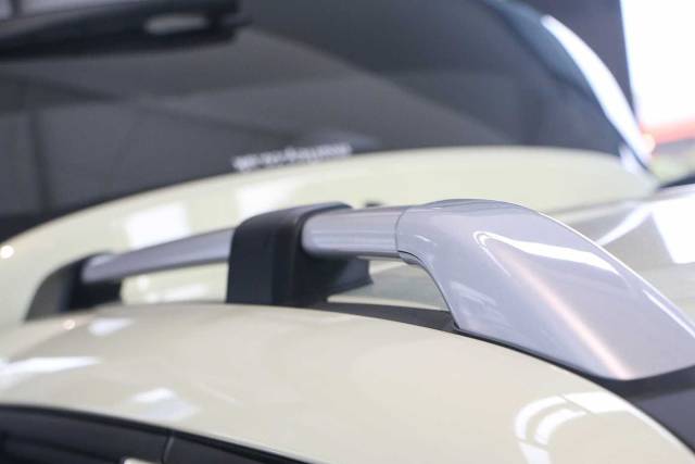 2025 Hyundai INSTER 49kWh Auto 02 Long Range