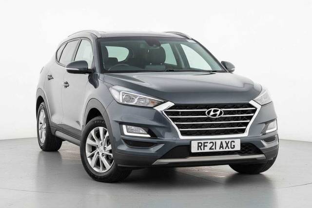 Hyundai TUCSON 1.6 CRDi 136 SE Nav 5dr 2WD DCT 4x4 vehicle Diesel Grey