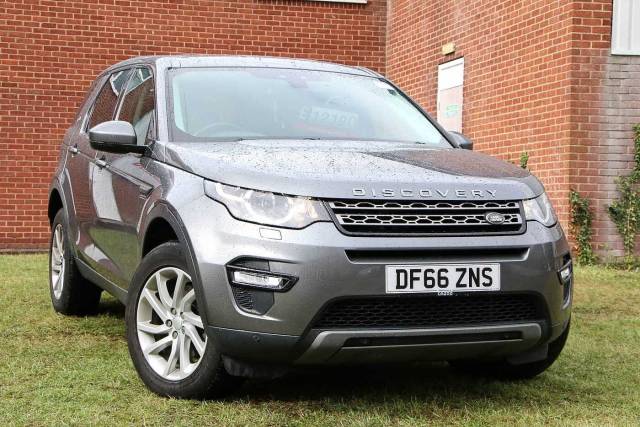 Land Rover Discovery Sport 2.0 TD4 180 SE Tech 5dr Auto 4x4 vehicle Diesel Grey