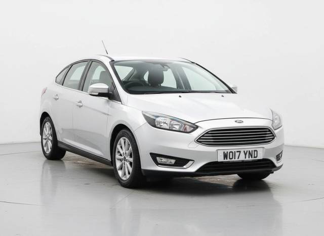 Ford Focus 1.0 EcoBoost 125 Titanium 5dr Auto Hatchback Petrol SILVER