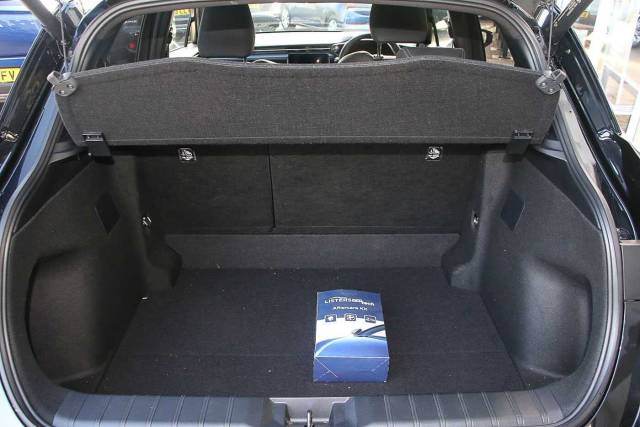 2024 Lexus Lbx 1.5 Takumi 5dr E-CVT