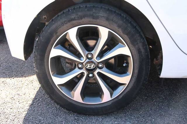 2017 Hyundai i10 1.2 Premium SE 5dr