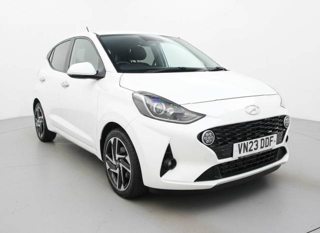 Hyundai i10 1.2 MPi Premium 5dr Auto Hatchback Petrol WHITE