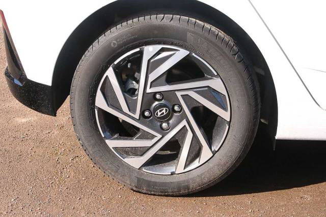 2025 Hyundai i20 1.0T GDi Advance 5dr