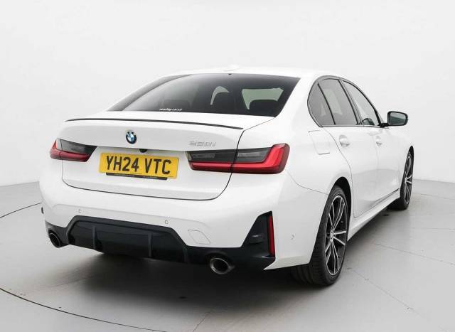2024 BMW 3 Series 2.0 320i M Sport 4dr Step Auto