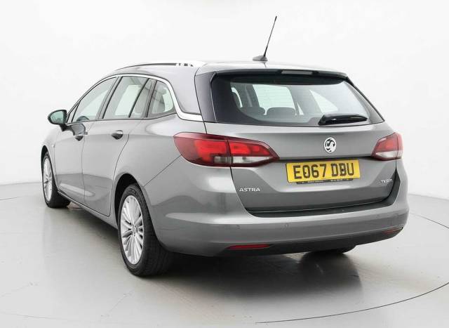 2017 Vauxhall Astra 1.4T 16V 150 Elite 5dr