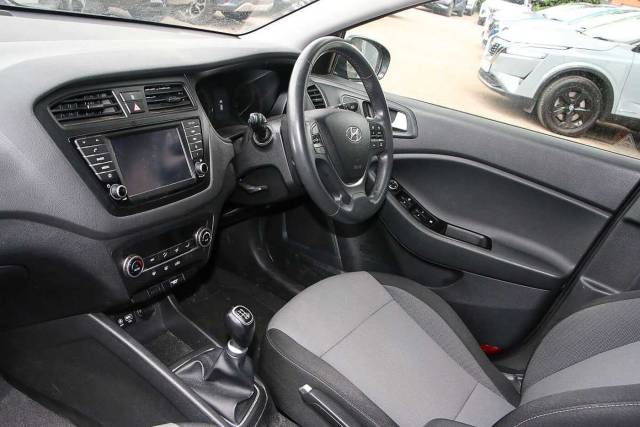 2017 Hyundai i20 1.2 Premium Nav 5dr
