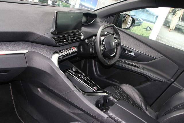 2024 Peugeot 3008 1.6 Hybrid 180 Allure 5dr e-EAT8