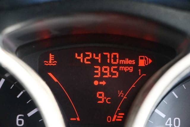 2017 Nissan Juke 1.6 Tekna 5dr Xtronic