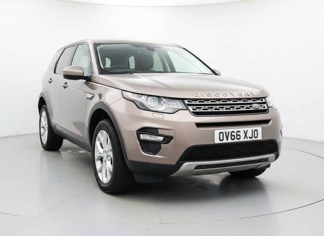 Land Rover Discovery Sport 2.0 TD4 180 HSE 5dr Auto 4x4 vehicle Diesel Brown
