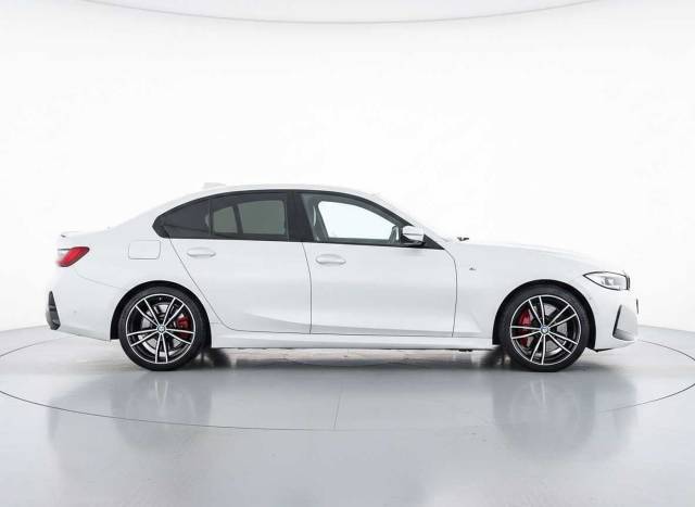 2024 BMW 3 Series 2.0 320i M Sport 4dr Step Auto