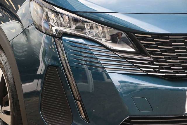2024 Peugeot 3008 1.6 Hybrid 180 Allure 5dr e-EAT8
