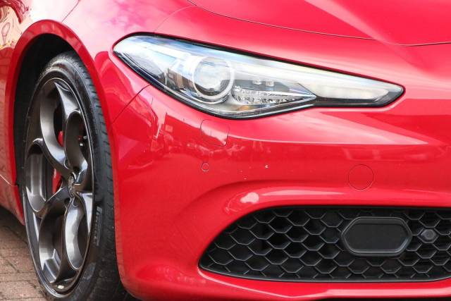 2019 Alfa Romeo Giulia 2.0 TB 280 Veloce Ti 4dr Auto