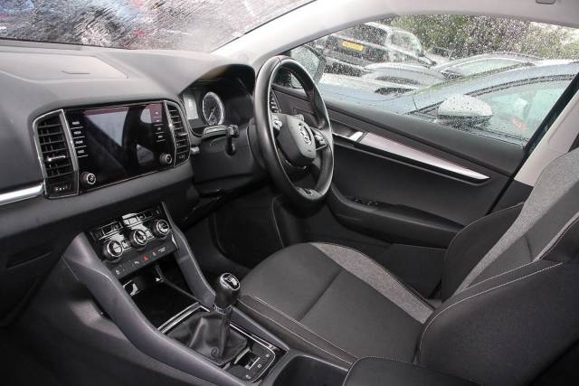 2020 Skoda Karoq 1.0 TSI SE Drive Euro 6 (s/s) 5dr