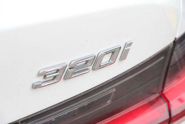 2024 BMW 3 Series 2.0 320i M Sport 4dr Step Auto