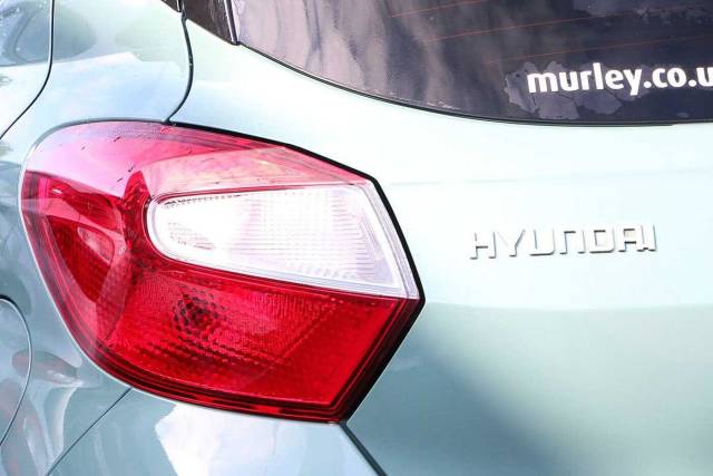 2022 Hyundai i10 1.0 MPi Premium 5dr Auto