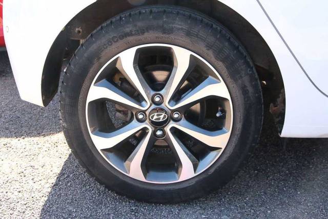 2017 Hyundai i10 1.2 Premium SE 5dr