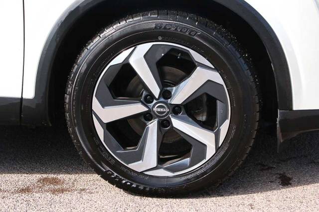 2023 Nissan Qashqai 1.3 DiG-T MH N-Connecta 5dr