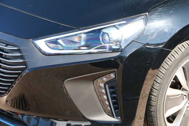 2019 Hyundai Ioniq 1.6 GDi Hybrid Premium SE 5dr DCT