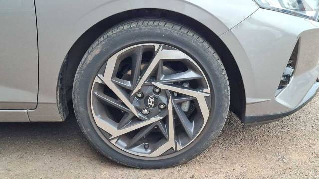 2022 Hyundai i20 1.0T GDi 48V MHD Premium 5dr