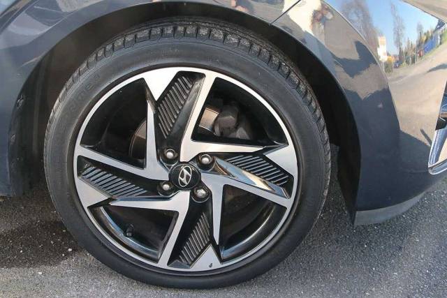 2022 Hyundai i10 1.0 MPi Premium 5dr
