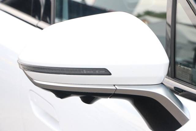 2026 Omoda 7 1.5T SHS 18.4kWh Noble DHT1 Euro 6 (s/s) 5dr